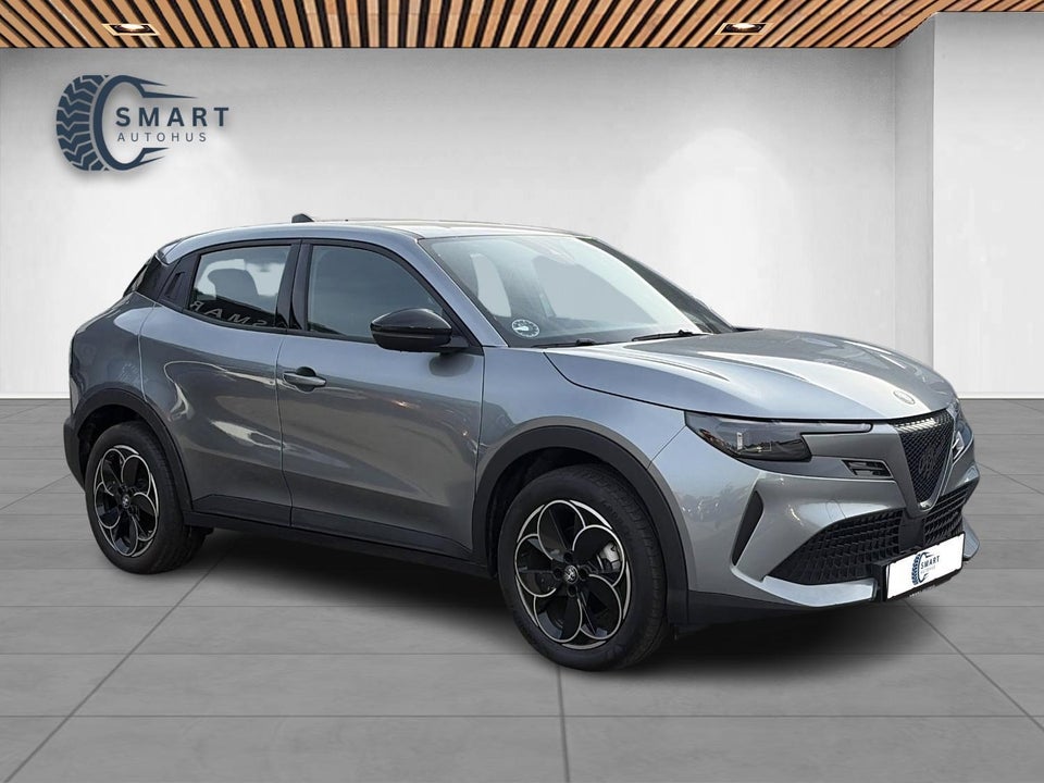 Alfa Romeo Junior Elettrica Core 5d