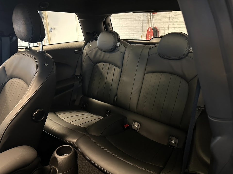 MINI Cooper SE Yours Trim 3d