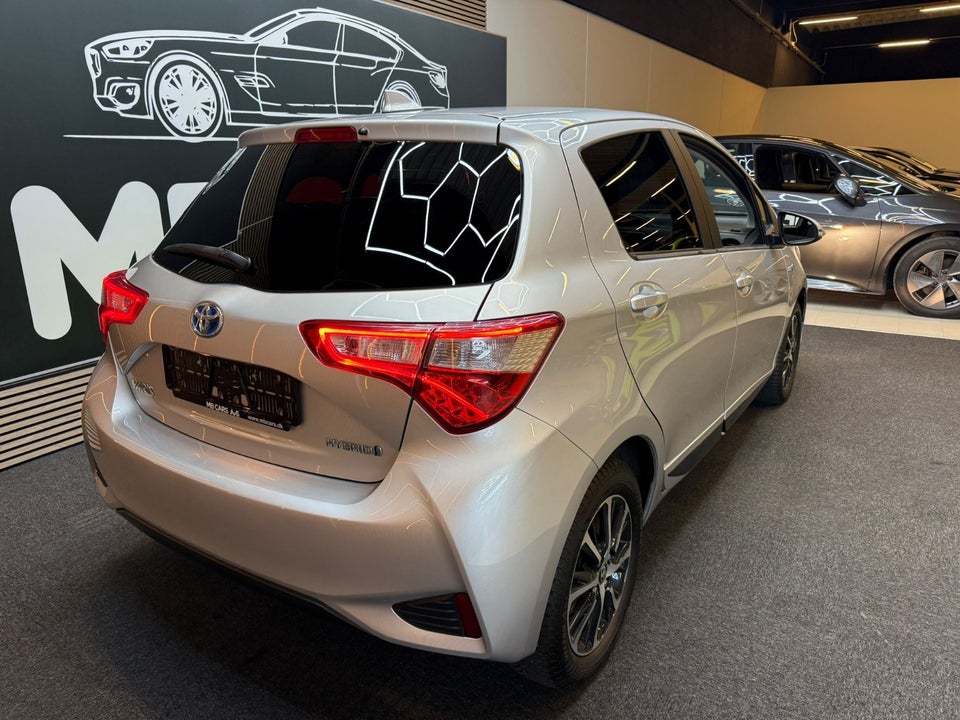 Toyota Yaris 1,5 Hybrid H3 Smart e-CVT 5d