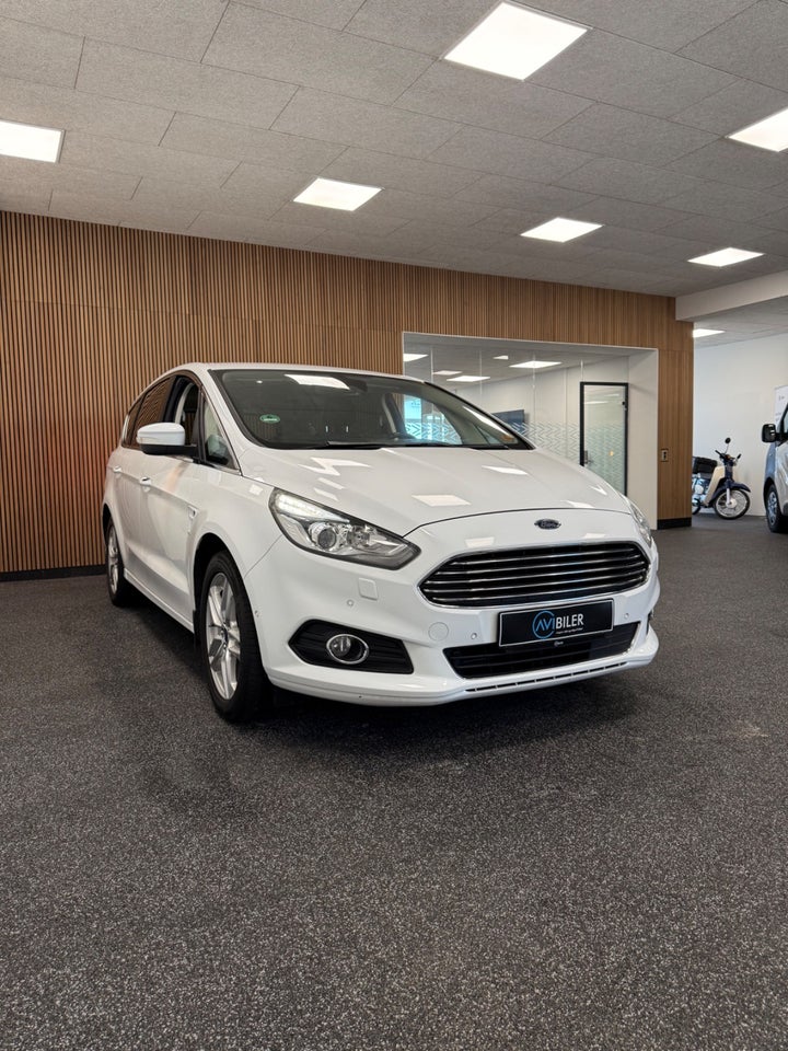 Ford S-MAX 2,0 TDCi 150 Titanium aut. 7prs 5d