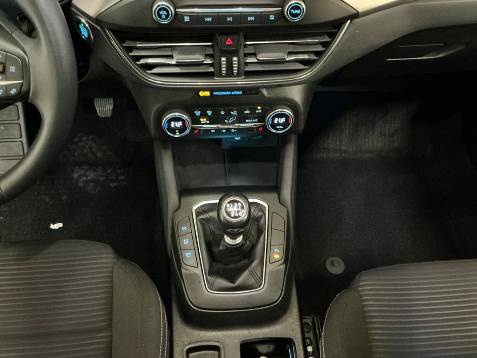 Ford Focus 1,5 EcoBlue Active Business stc. Van 5d