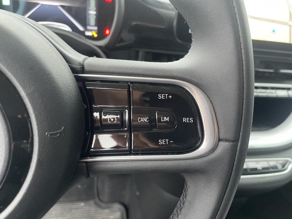 Fiat 500e 42 Icon 3d