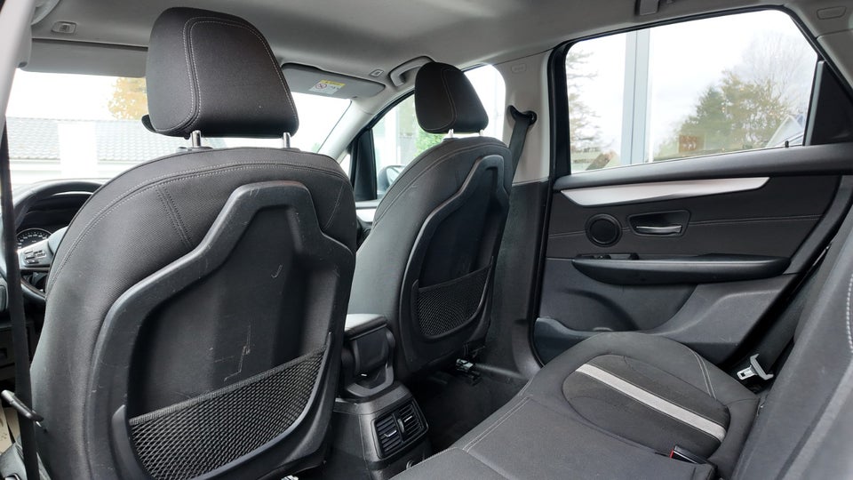 BMW 218i 1,5 Active Tourer Advantage 5d