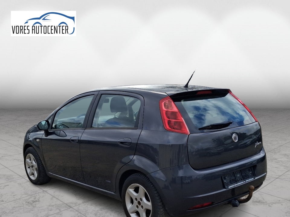 Fiat Grande Punto 1,4 Dynamic 5d