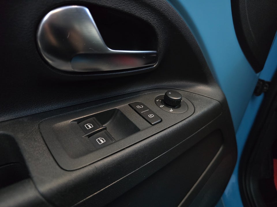 VW Up! 1,0 MPi 60 Move BMT 5d