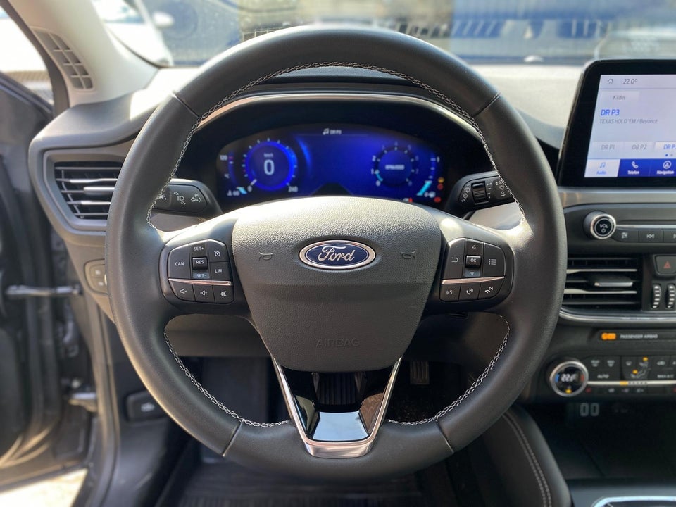 Ford Focus 1,0 EcoBoost mHEV Titanium stc. Van 5d