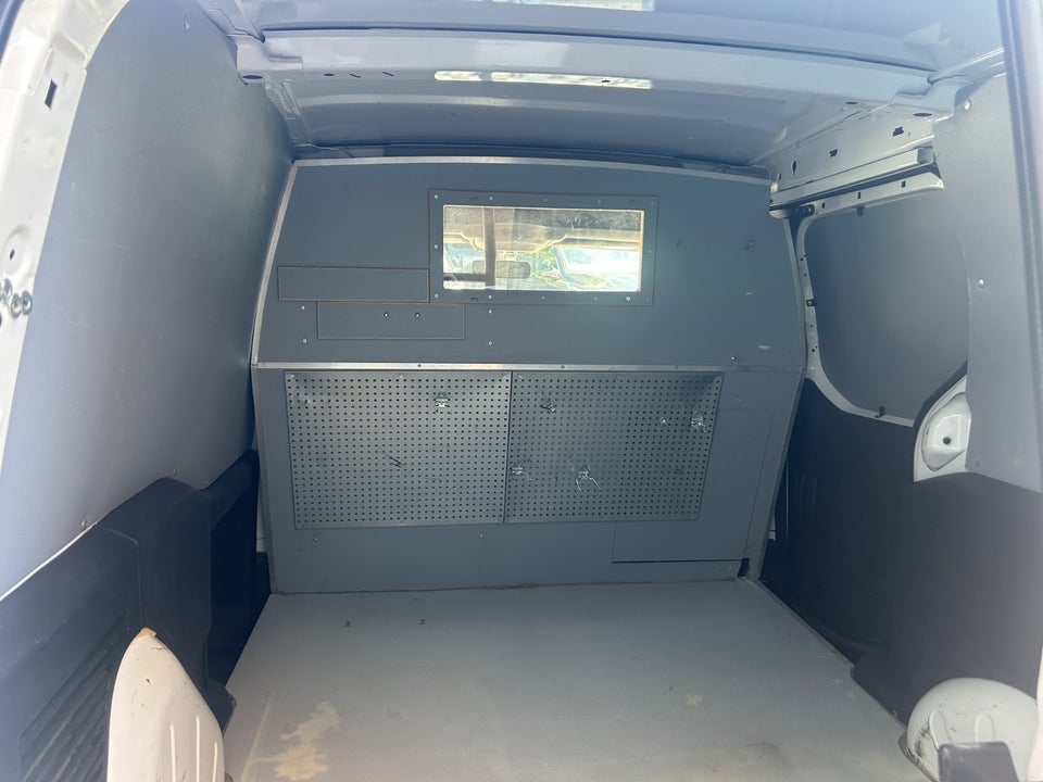 Peugeot Partner 1,6 BlueHDi 100 L1 Premium Van 5d