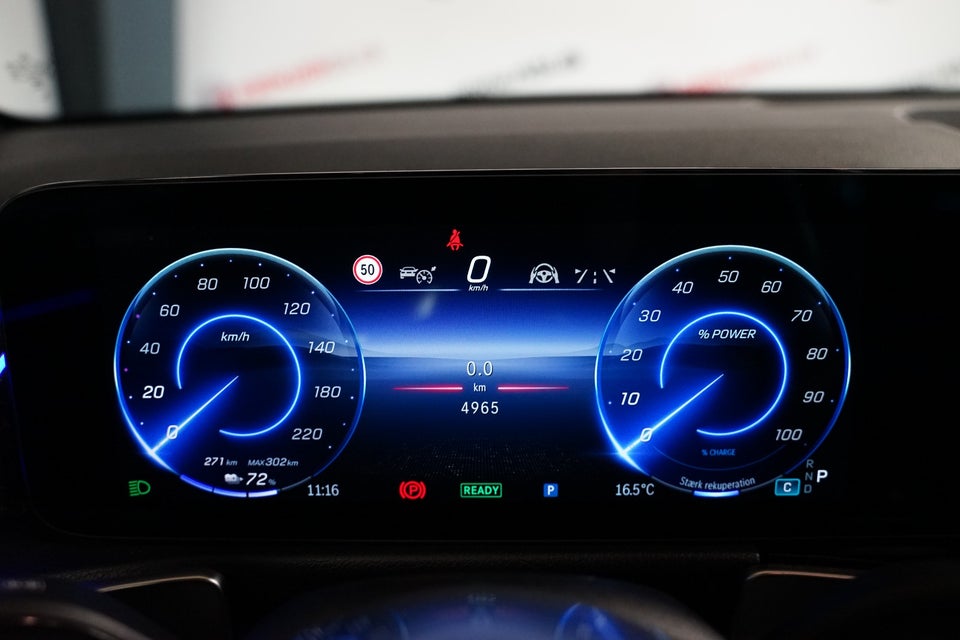 Mercedes EQB300 Progressive Advance Plus 4Matic 5d