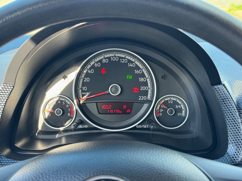 VW Up! 1,0 MPi 60 Move Up! ASG BMT 5d