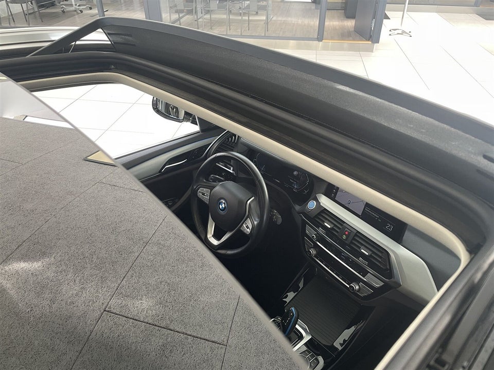 BMW iX3 Charged Plus 5d