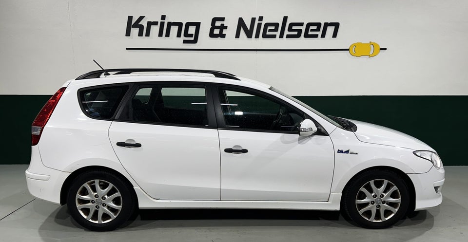 Hyundai i30 1,6 CRDi 90 Comfort CW 5d