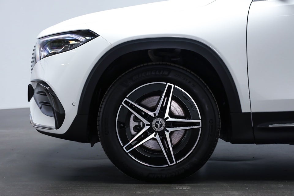 Mercedes EQB250+ AMG Advance 5d