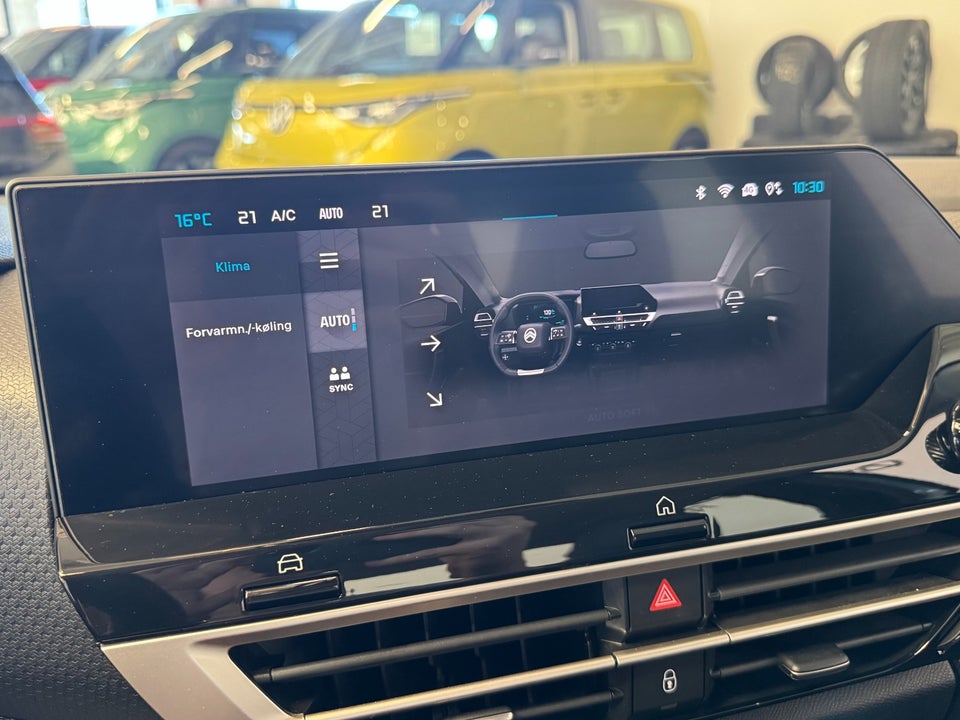 Citroën ë-C4 X 54 Plus 4d