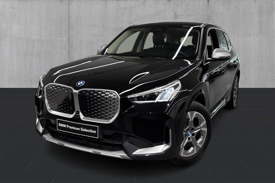 BMW iX1 eDrive20 X-Line 5d