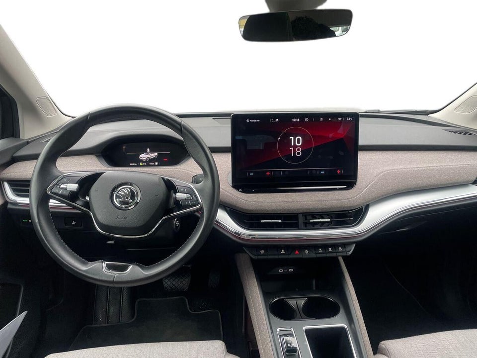 Skoda Enyaq 60 iV Selection Lodge 5d