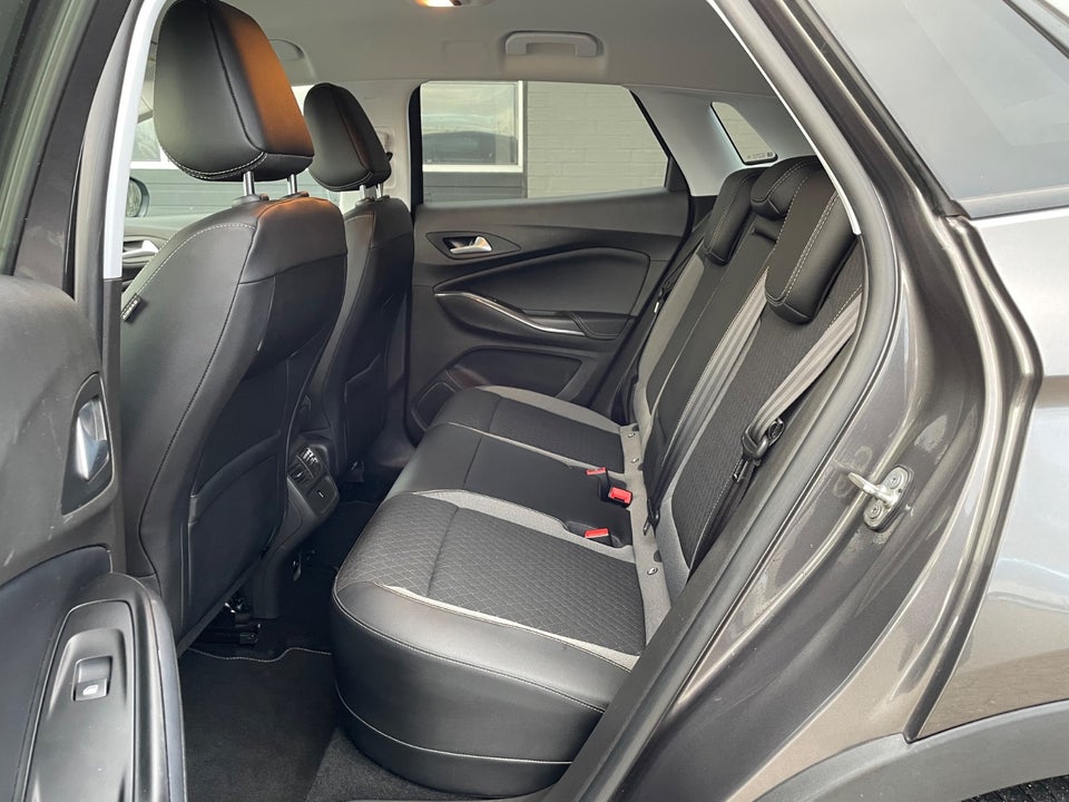 Opel Grandland X 1,6 Hybrid Cosmo Prestige aut. 5d