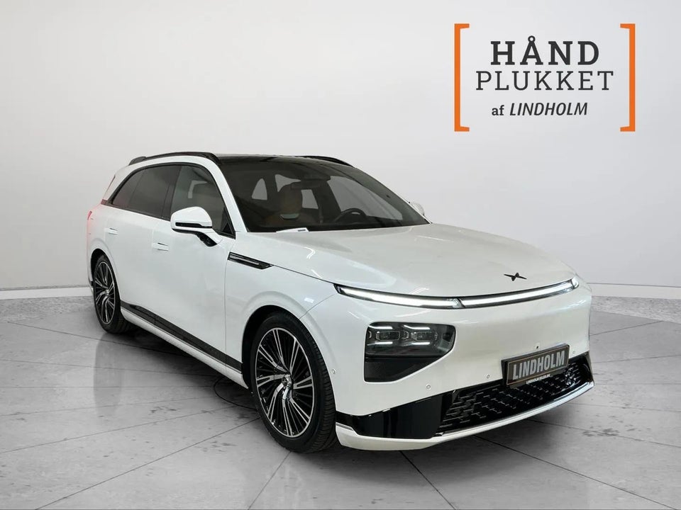 Xpeng G9 Performance 5d