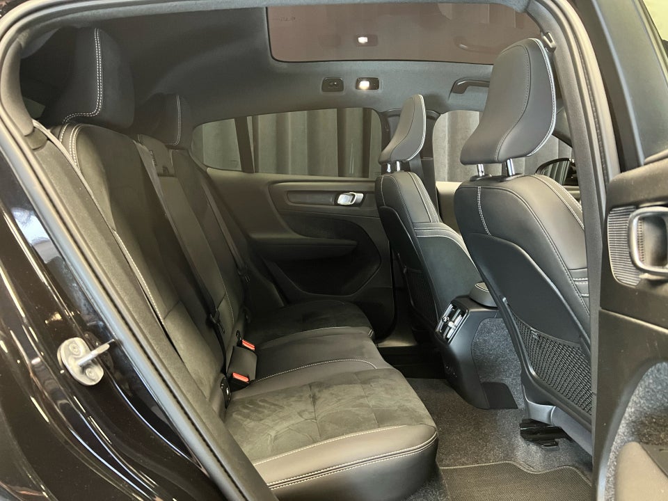 Volvo EC40 Extended Range Plus 5d