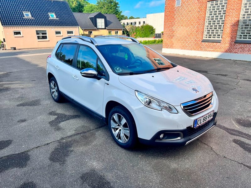 Peugeot 2008 1,2 VTi 82 Active 5d