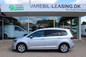VW Touran, modelår 2023, 47,000 km