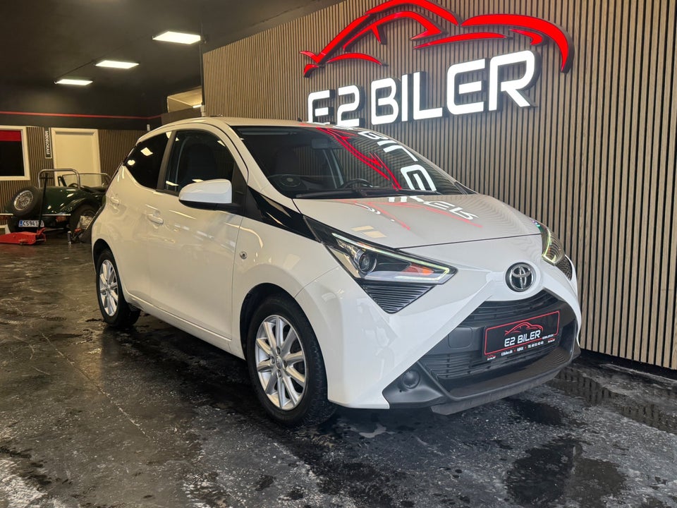 Toyota Aygo 1,0 VVT-i x-pression 5d