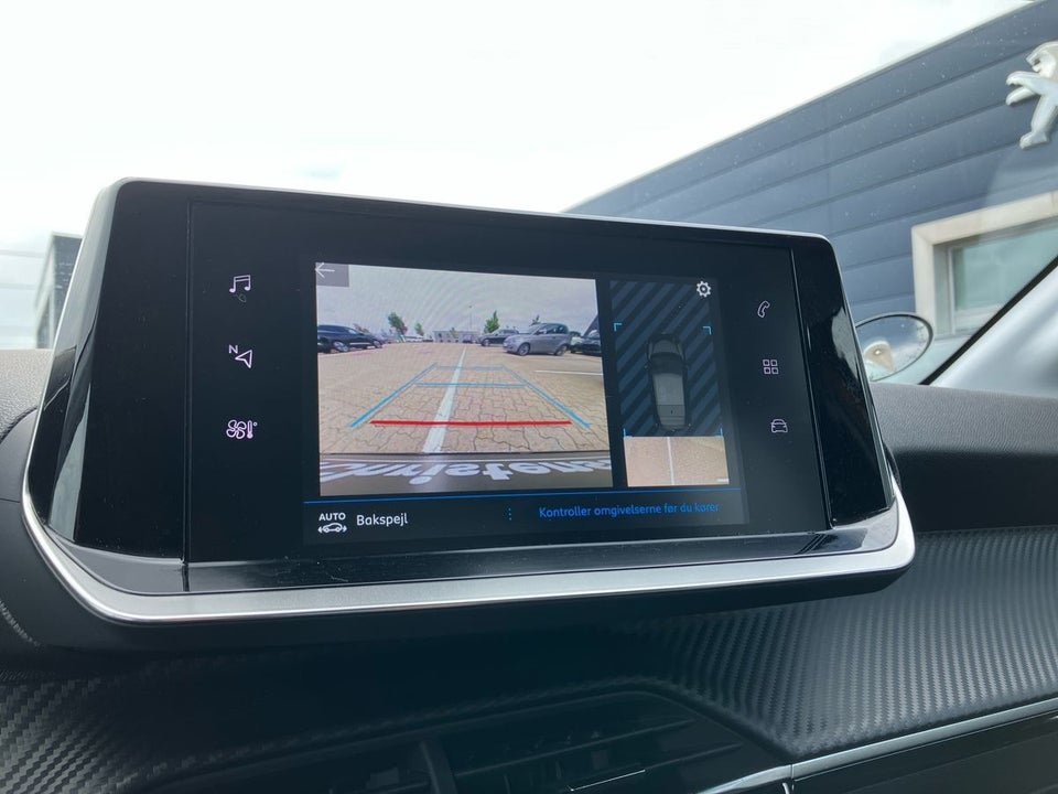 Peugeot 208 1,2 PureTech 100 Like 5d