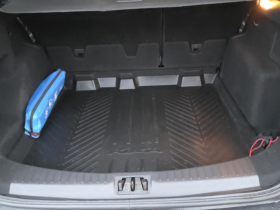 Ford Kuga 1,5 EcoBoost Titanium 5d