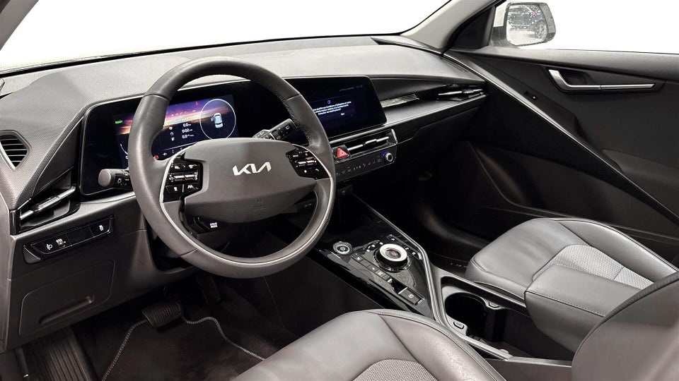 Kia Niro 64 EV Prestige 5d