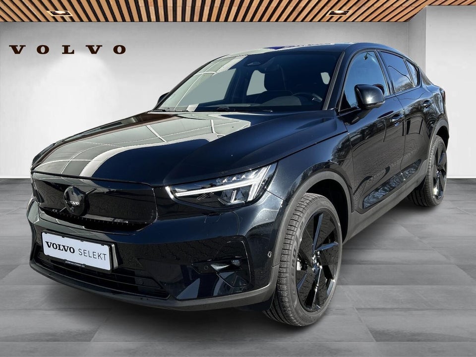 Volvo EC40 Extended Range Black Edition 5d