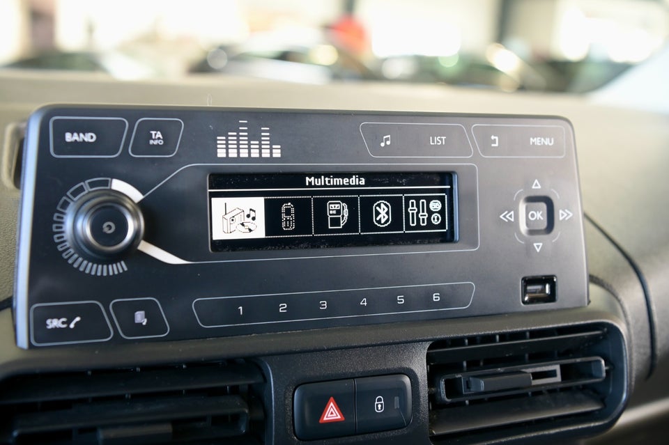 Peugeot Partner 1,5 BlueHDi 100 L1V1 Zap Van