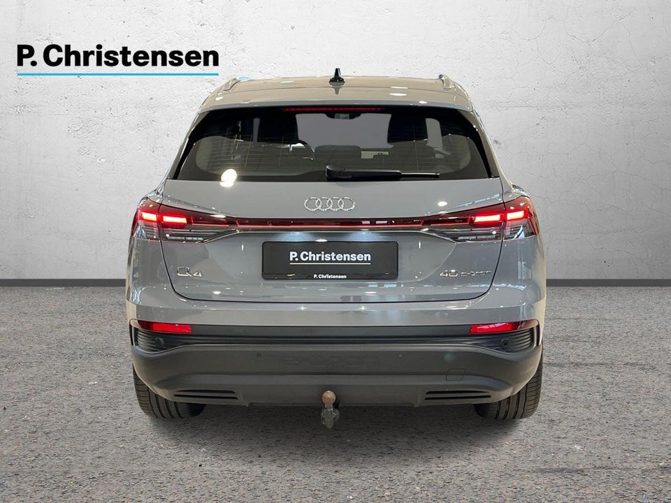 Audi Q4 e-tron 40  5d