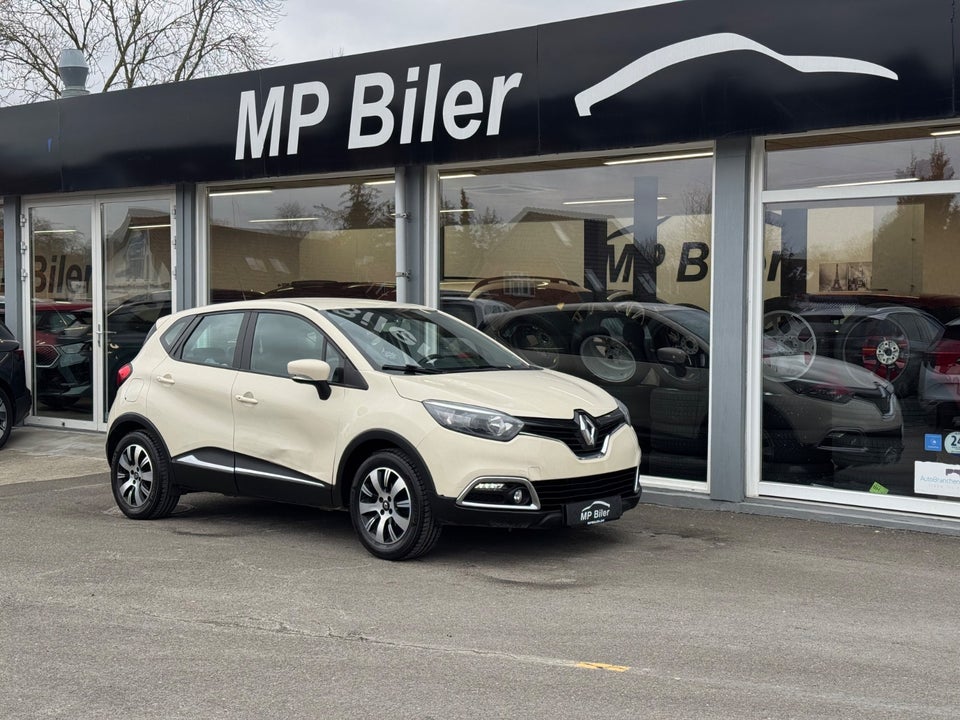 Renault Captur 0,9 TCe 90 Expression 5d
