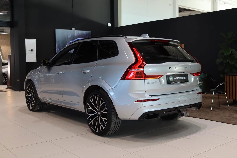 Volvo XC60 2,0 T6 ReCharge R-Design aut. AWD 5d