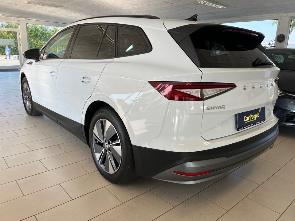 Skoda Enyaq 60 iV Loft 5d