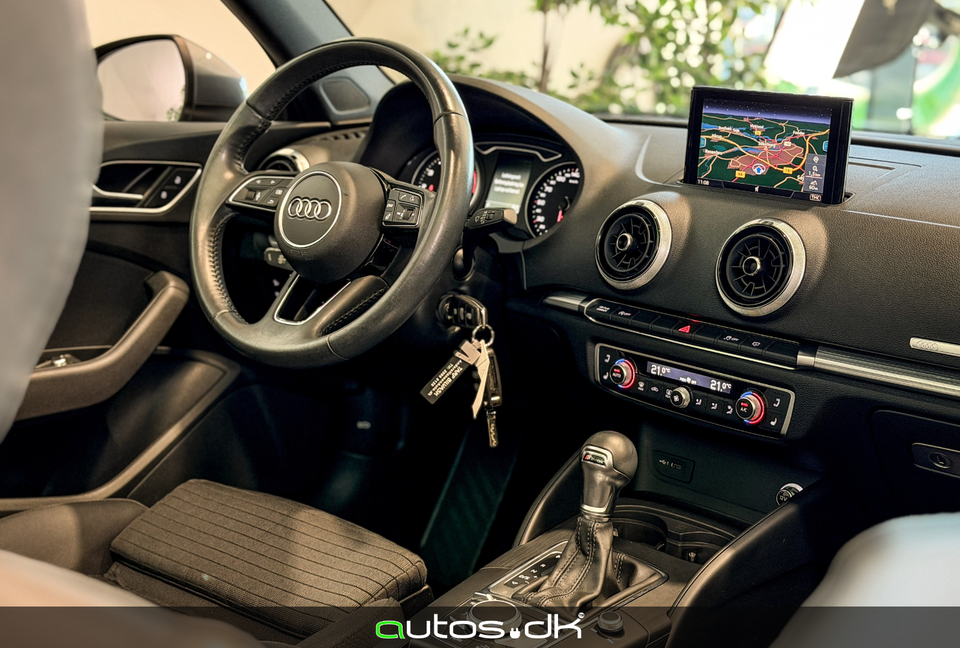 Audi A3 35 TFSi Sport Cabriolet S-tr. 2d