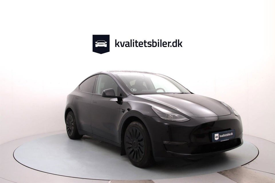 Tesla Model Y Long Range AWD 5d