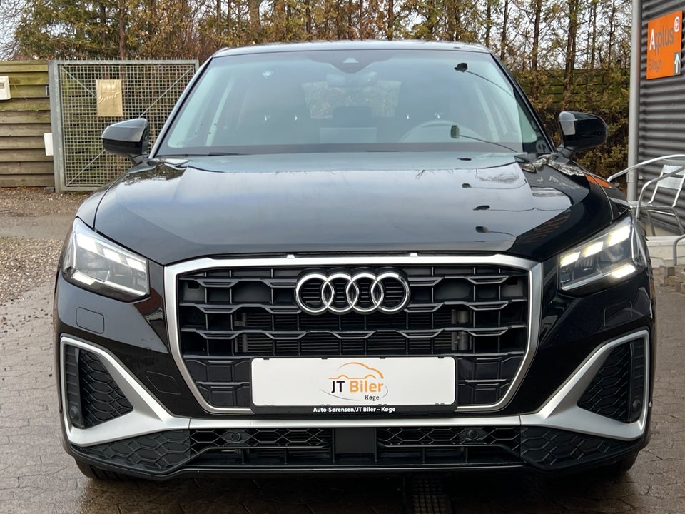 Audi Q2 35 TFSi S-line S-tr. 5d