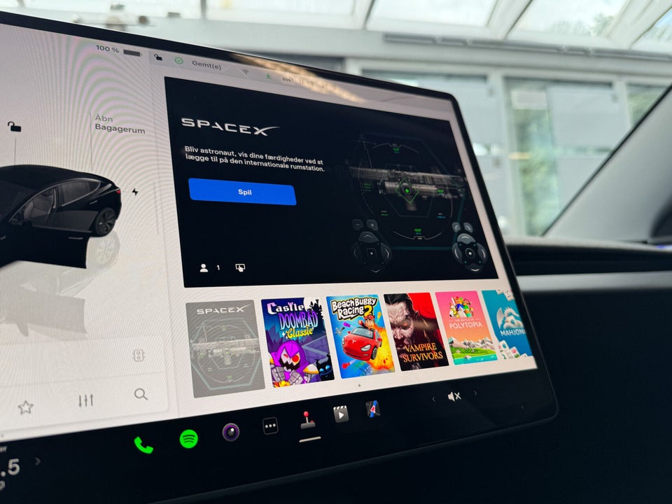 Tesla Model 3 RWD 4d