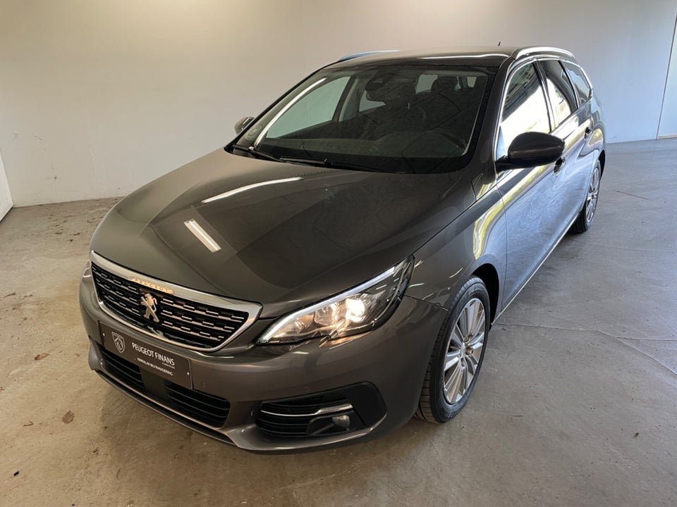 Peugeot 308 1,5 BlueHDi 130 Infinity Sky SW 5d