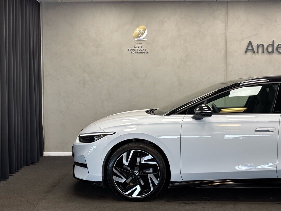 VW ID.7 86 Pro S Tourer 5d