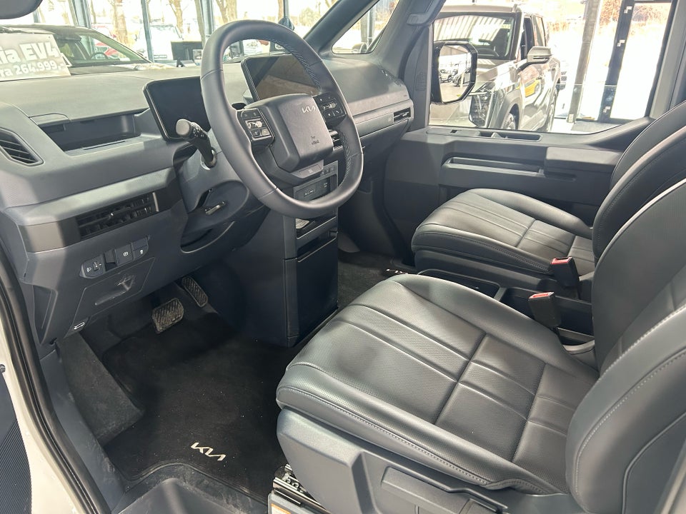 Kia PV5 71 Long Range Prestige 5d