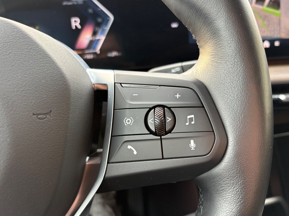 BMW iX1 eDrive20 Fully Charged 5d