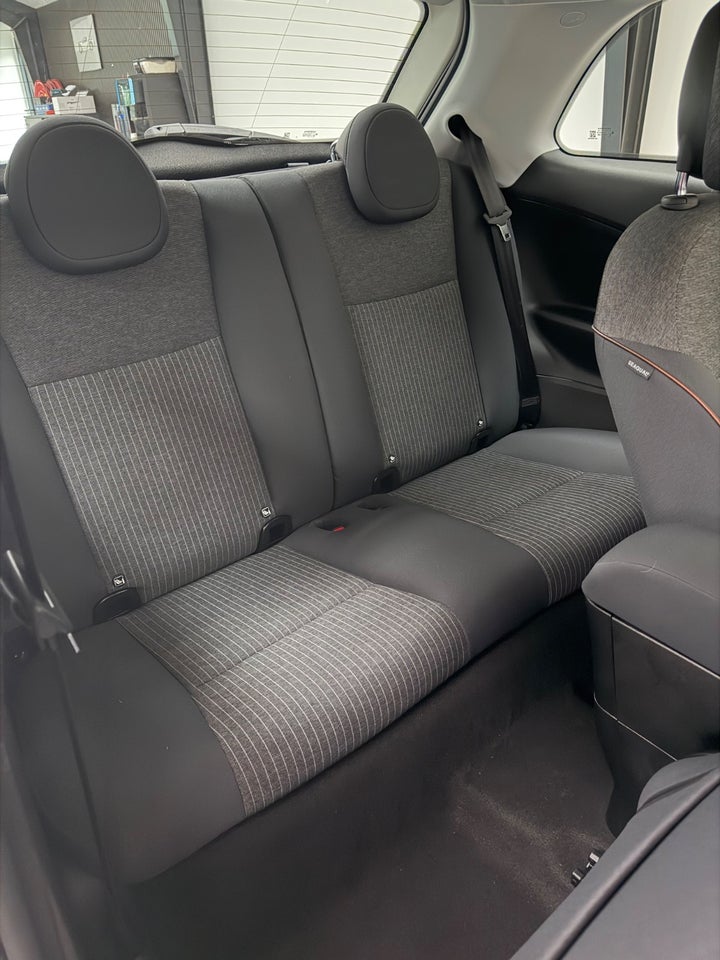 Fiat 500e 24 Icon 3d