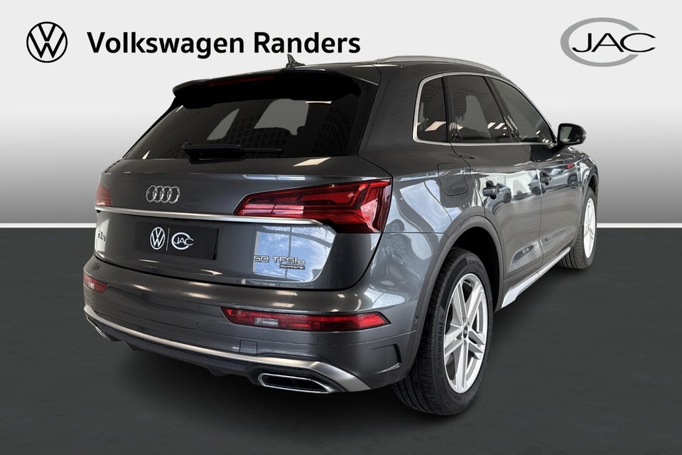Audi Q5 50 TFSi e S-line quattro S-tr. 5d