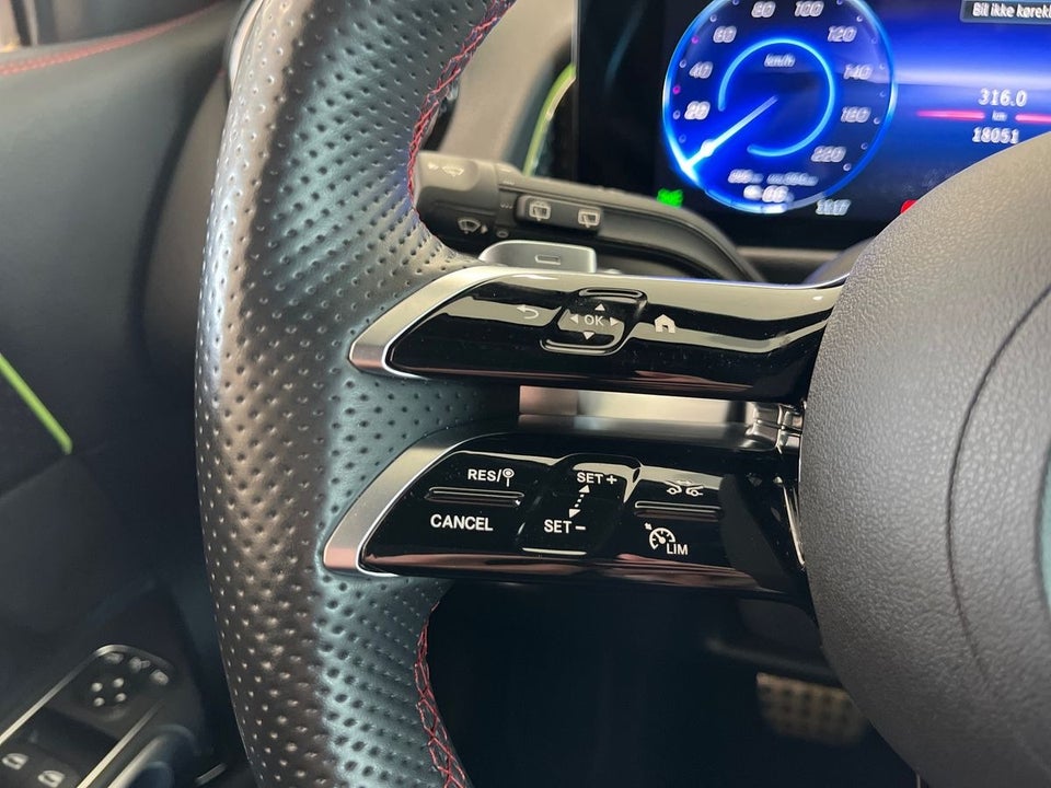 Mercedes EQB250+ AMG Advance 5d