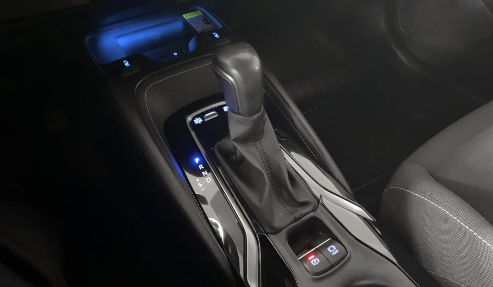 Toyota Corolla 2,0 Hybrid H3 Premium Touring Sports MDS 5d