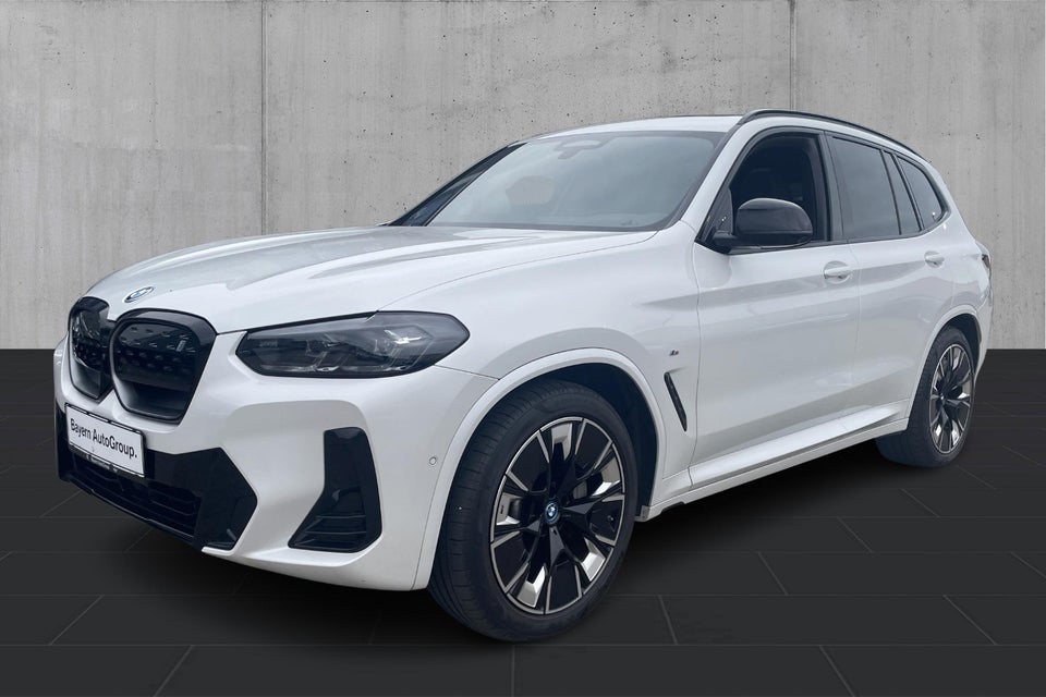 BMW iX3 Charged Plus M-Sport 5d