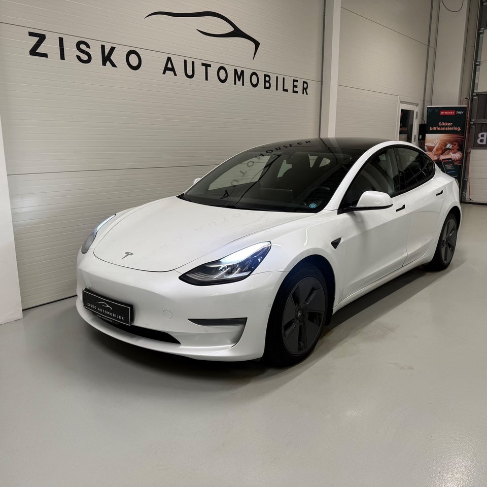 Tesla Model 3 Long Range AWD 4d