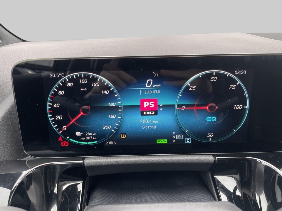 Mercedes EQA250 Sport 5d