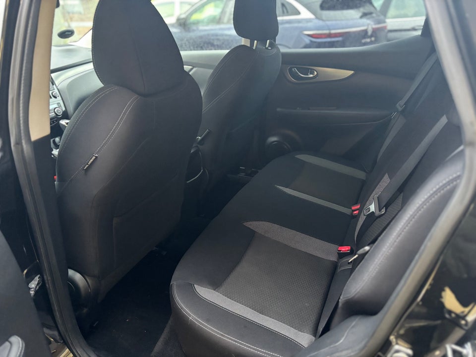 Nissan Qashqai 1,3 Dig-T 160 N-Connecta DCT 5d